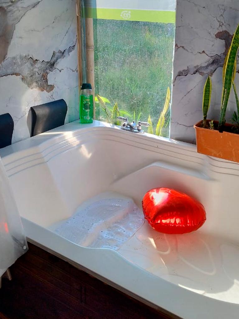 detur, de tur, detur cabaña glamping luz de amor, quimbaya cabañas / glamping, quindío cabañas, glamping, turismo, descanzo, vacaciones, parejas, noches románticas