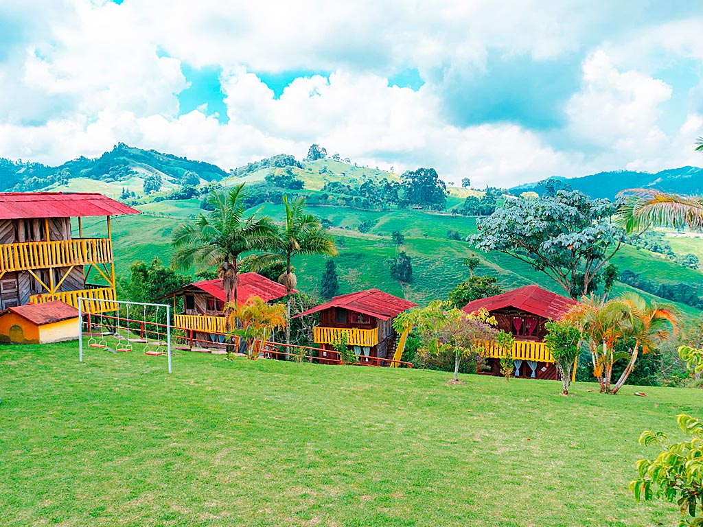 detur, de tur, detur, glamping, cabañas mónaco, glamping eje cafetero, Santa Rosa de cabal, Risaralda, hospedaje, turismo, descanzo, vacaciones, hotel