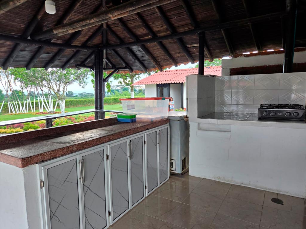 detur, de tur, detur fincas fincas en Armenia, fincas en alquiler Armenia, alquiler de fincas en Armenia, fincas turísticas en Armenia, finca vacacional Armenia, finca campestre Armenia, fincas en el eje cafetero