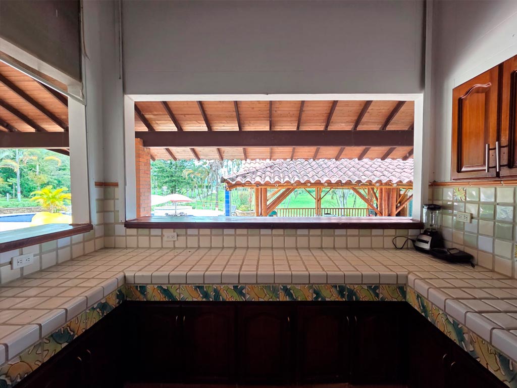 detur, de tur, detur fincas fincas en Montenegro, fincas en alquiler Montenegro, alquiler de fincas en Montenegro, fincas turísticas en Montenegro, finca vacacional Montenegro, finca campestre Montenegro, fincas en el eje cafetero